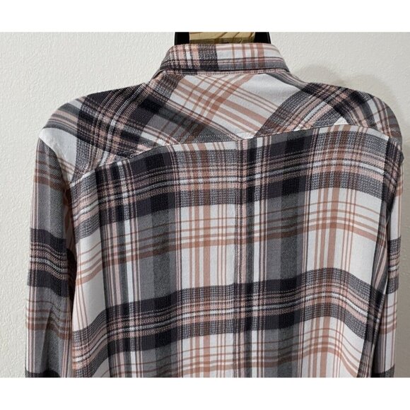 Maurices Womens Size XXL Plaid Shirt Blouse Button Down - Picture 8 of 11